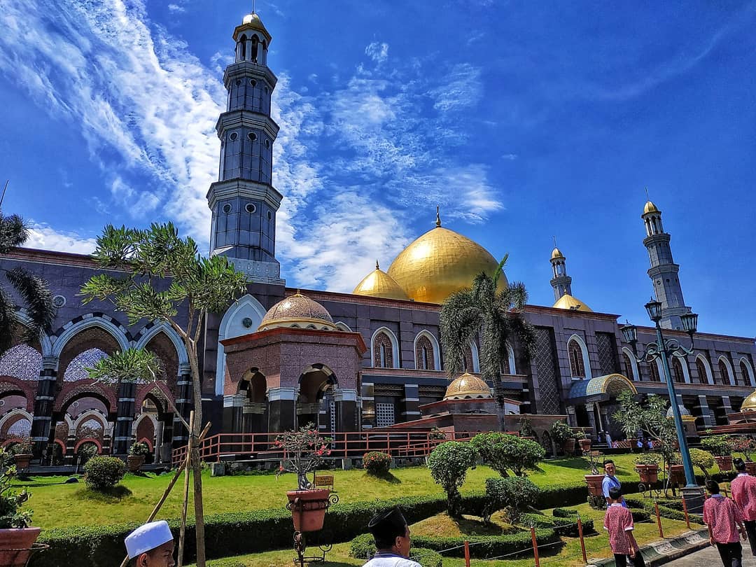 11 Most Beautiful Mosques You Must Visit On Your Next Trip To Indonesia ...